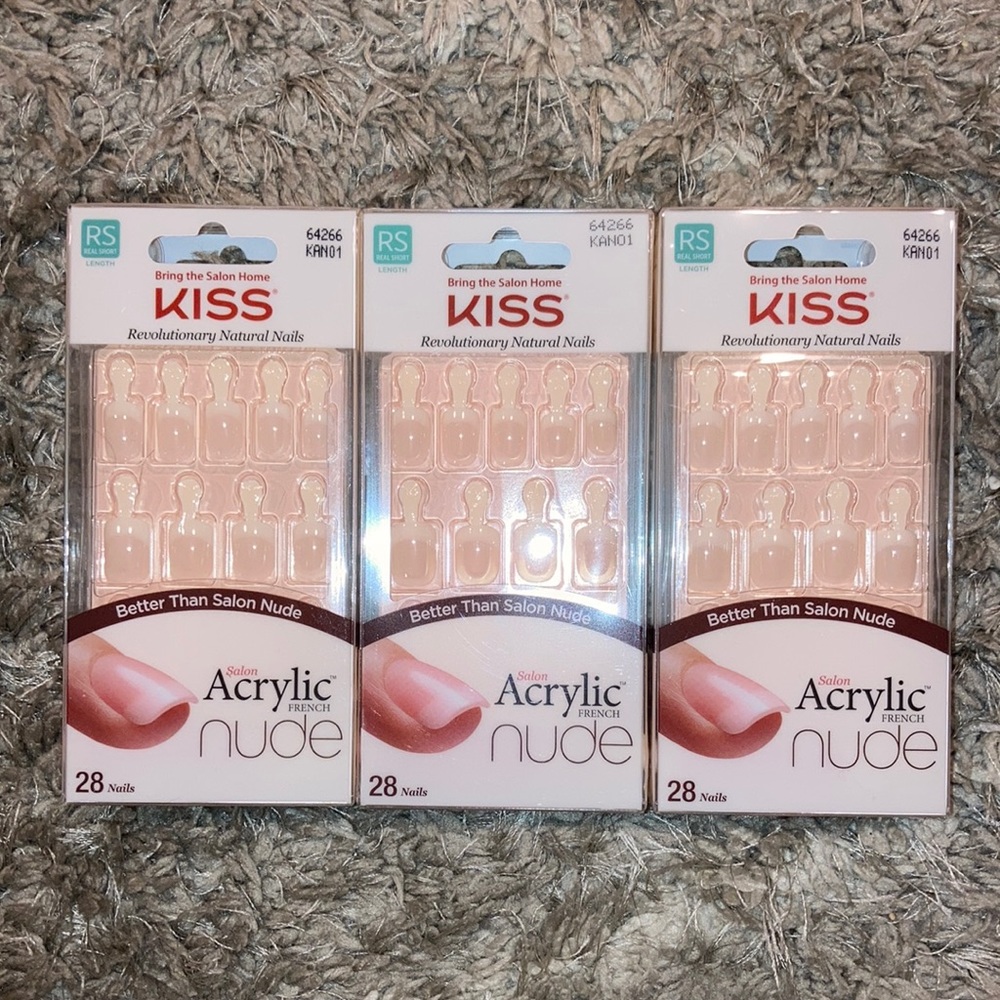 KISS acrylic nails (3 sets!) ⭐️
